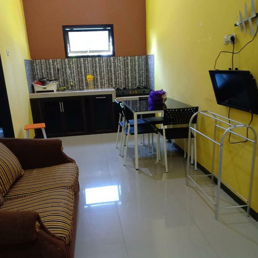 Green Homestay Malang Kültér fotó